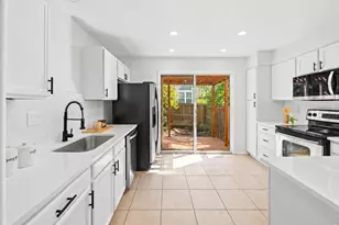 1562 S Spruce St, Denver, CO 80231 - Photo 8