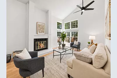 1562 S Spruce St, Denver, CO 80231 - Photo 2