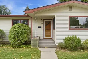 1542 W 16th St, Loveland, CO 80538 - Photo 4