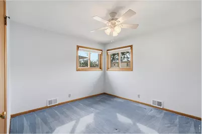1542 W 16th St, Loveland, CO 80538 - Photo 16