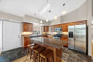 1445 Adams St, Denver, CO 80206 - Photo 4