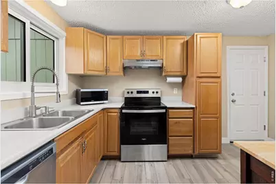 1704 Ranae Dr, Loveland, CO 80537 - Photo 14