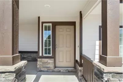 929 Highline Dr, Loveland, CO 80538 - Photo 6