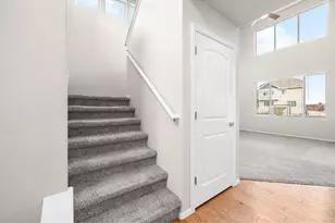 929 Highline Dr, Loveland, CO 80538 - Photo 8