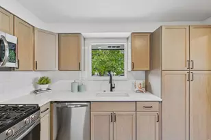 1370 Zenobia St, Denver, CO 80219 - Photo 8
