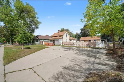 436 Baker St, Longmont, CO 80501 - Photo 2
