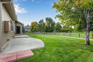 4746 Brenton Dr, Fort Collins, CO 80524 - Photo 2
