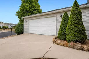 804 S Sunchase Dr, Fort Collins, CO 80524 - Photo 4