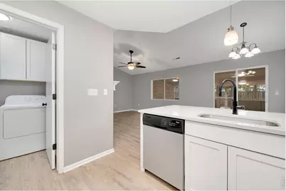 620 Elizabeth Street Cir, Dacono, CO 80514 - Photo 6