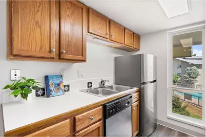 645 Manhattan Pl #307, Boulder, CO 80303 - Photo 8