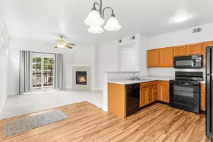 3002 W Elizabeth St, Fort Collins, CO 80521 - Photo 8