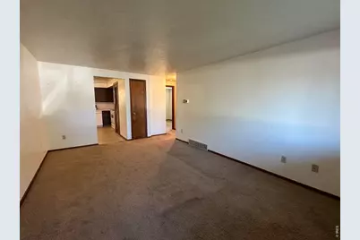 3614 Butternut Dr, Loveland, CO 80538 - Photo 2