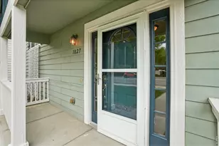 1827 E 11th St, Loveland, CO 80537 - Photo 2