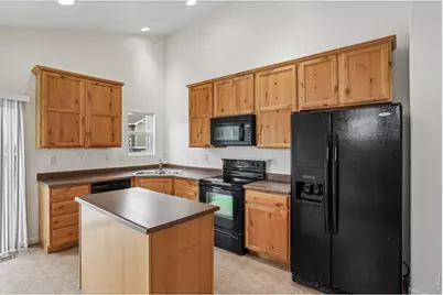 1827 E 11th St, Loveland, CO 80537 - Photo 8