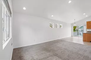 1827 E 11th St, Loveland, CO 80537 - Photo 4