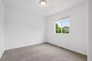 1827 E 11th St, Loveland, CO 80537 - Photo 20