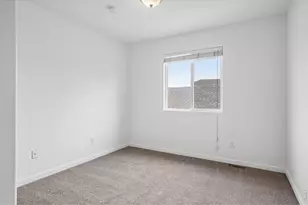 1827 E 11th St, Loveland, CO 80537 - Photo 16