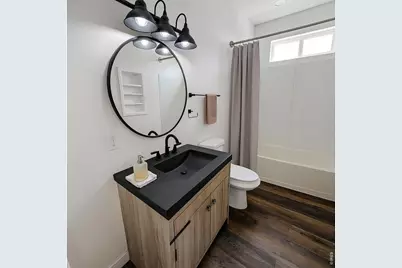 514 Main St, Windsor, CO 80550 - Photo 32