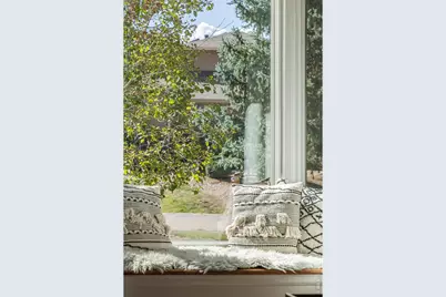 7330 Meadow Ln, Niwot, CO 80503 - Photo 10