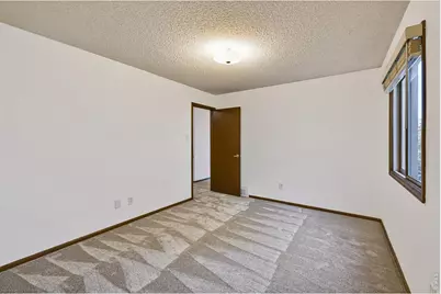 1241 Baker St, Longmont, CO 80501 - Photo 28