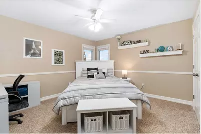 6038 Huntington Hills Dr, Fort Collins, CO 80525 - Photo 24