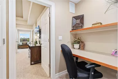 6038 Huntington Hills Dr, Fort Collins, CO 80525 - Photo 16