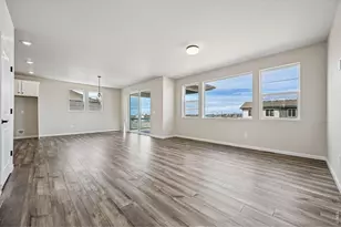 24377 E River Front Dr, Aurora, CO 80019 - Photo 4