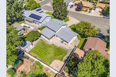 619 Blue Mountain Ct, Windsor, CO 80550 - Photo 36