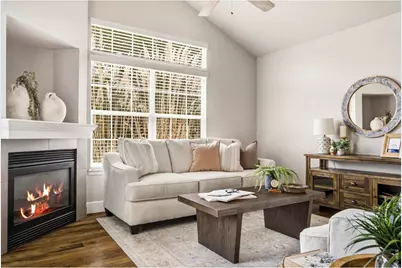 114 Bayside Cir, Windsor, CO 80550 - Photo 6