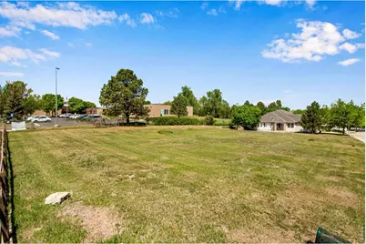 219 Medina Ct, Loveland, CO 80537 - Photo 10