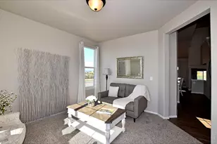 4852 Grapevine Wy, Johnstown, CO 80534 - Photo 4