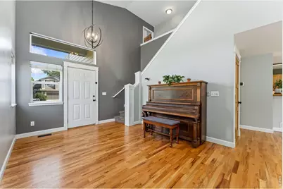 2001 Skye Ct, Fort Collins, CO 80528 - Photo 4