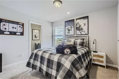 2846 Bear Springs Cir, Longmont, CO 80503 - Photo 16