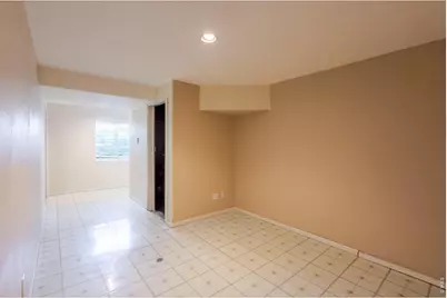 8477 Jason Ct, Denver, CO 80260 - Photo 32