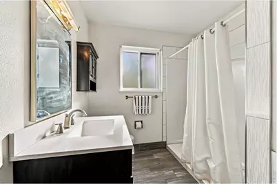 2404 N Van Buren Ave, Loveland, CO 80538 - Photo 14