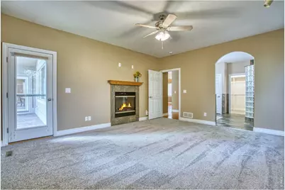 1912 79th Ave, Greeley, CO 80634 - Photo 24
