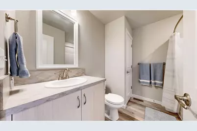 228 E 4th St, Berthoud, CO 80513 - Photo 22