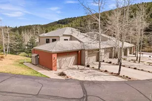 722 Ridgeside Dr, Golden, CO 80401 - Photo 28
