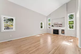 1361 Carnation Cir, Longmont, CO 80503 - Photo 4