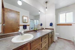 7143 S Platte Canyon Dr, Littleton, CO 80128 - Photo 32