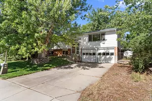 1818 S Pratt Pkwy, Longmont, CO 80501 - Photo 2