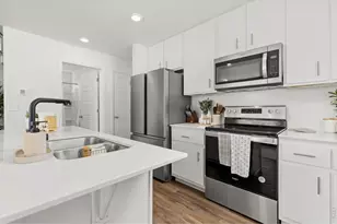 18260 E 51st Pl, Denver, CO 80249 - Photo 12