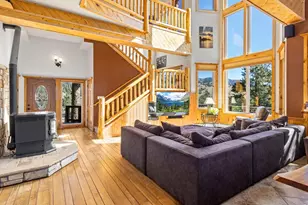 225 Solitude Ct, Glen Haven, CO 80532 - Photo 4