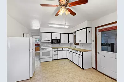 504 Jefferson St, Sterling, CO 80751 - Photo 4