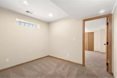 2368 Buckingham Cir, Loveland, CO 80538 - Photo 24