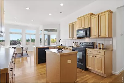 217 N 55th Ave, Greeley, CO 80634 - Photo 8