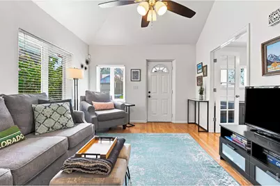 1028 Jackson St, Denver, CO 80206 - Photo 8