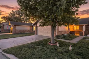 1100 Taft Ave, Loveland, CO 80537 - Photo 2