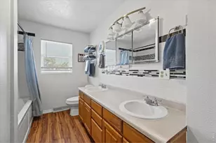 526 Lincoln Ave, Nunn, CO 80648 - Photo 10