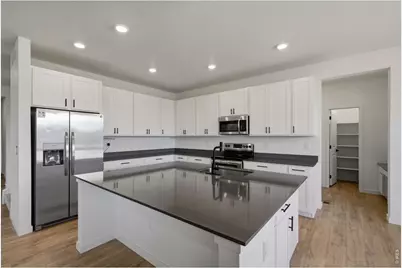 457 Cameron St, Johnstown, CO 80534 - Photo 8